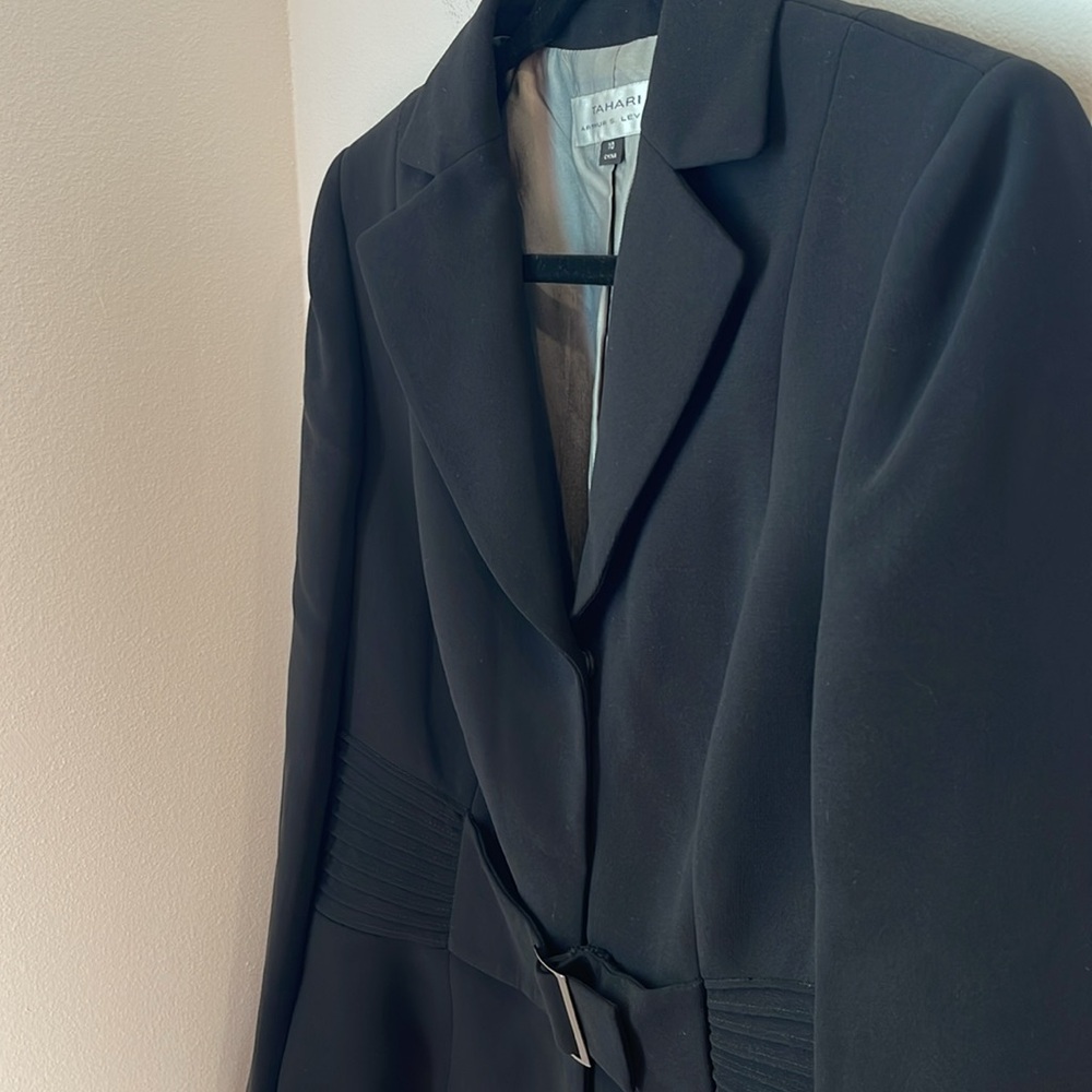 TAHARI Arthur S. Levine black blazer - Picture 4 of 7